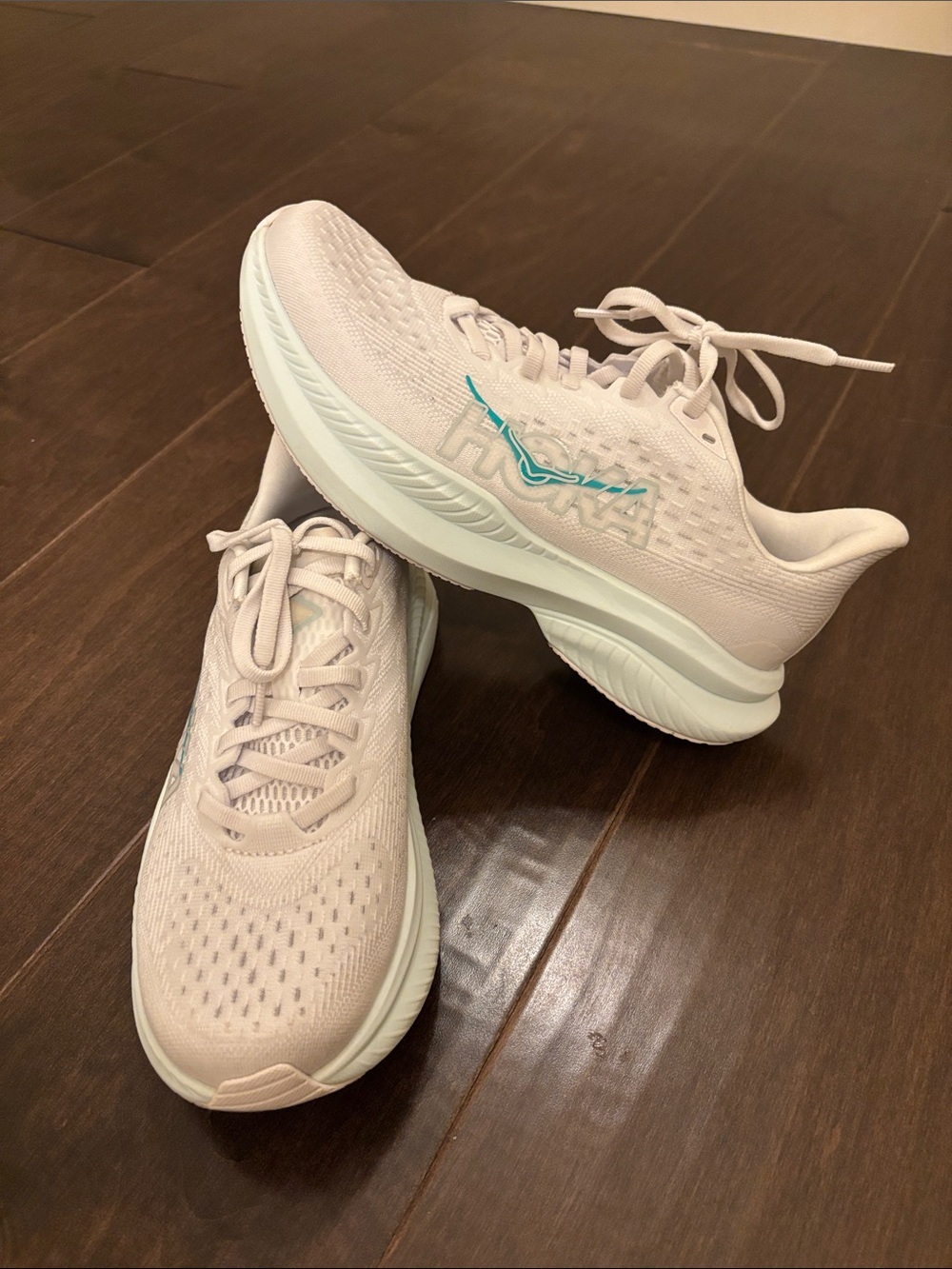 Hoka Mach 6 Running Shoe
